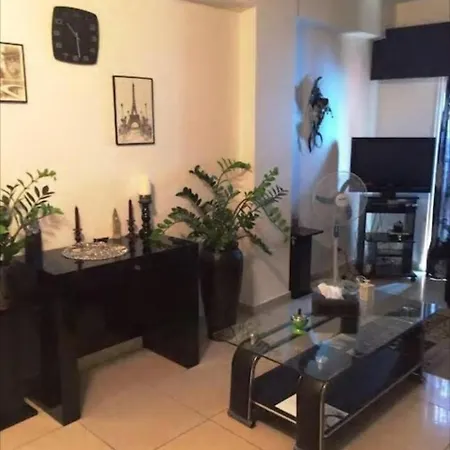 Attica Crt 2 Bed *