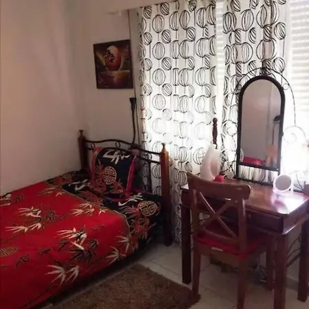 Attica Crt 2 Bed